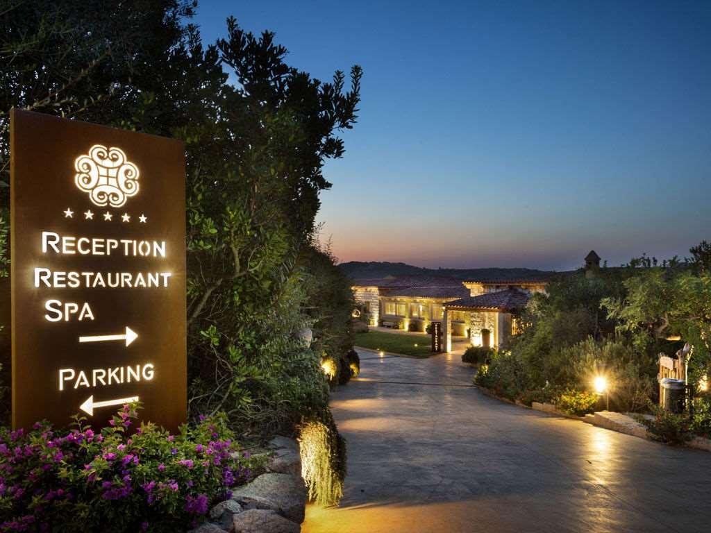 Hotel Li Finistreddi Cannigione Eksteriør billede